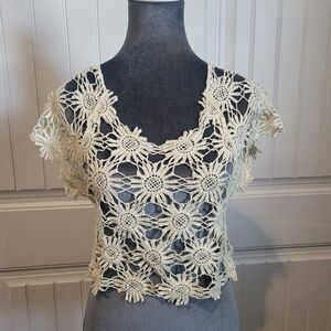 RUE21 Crochet Floral Croptop, EUC, Size S